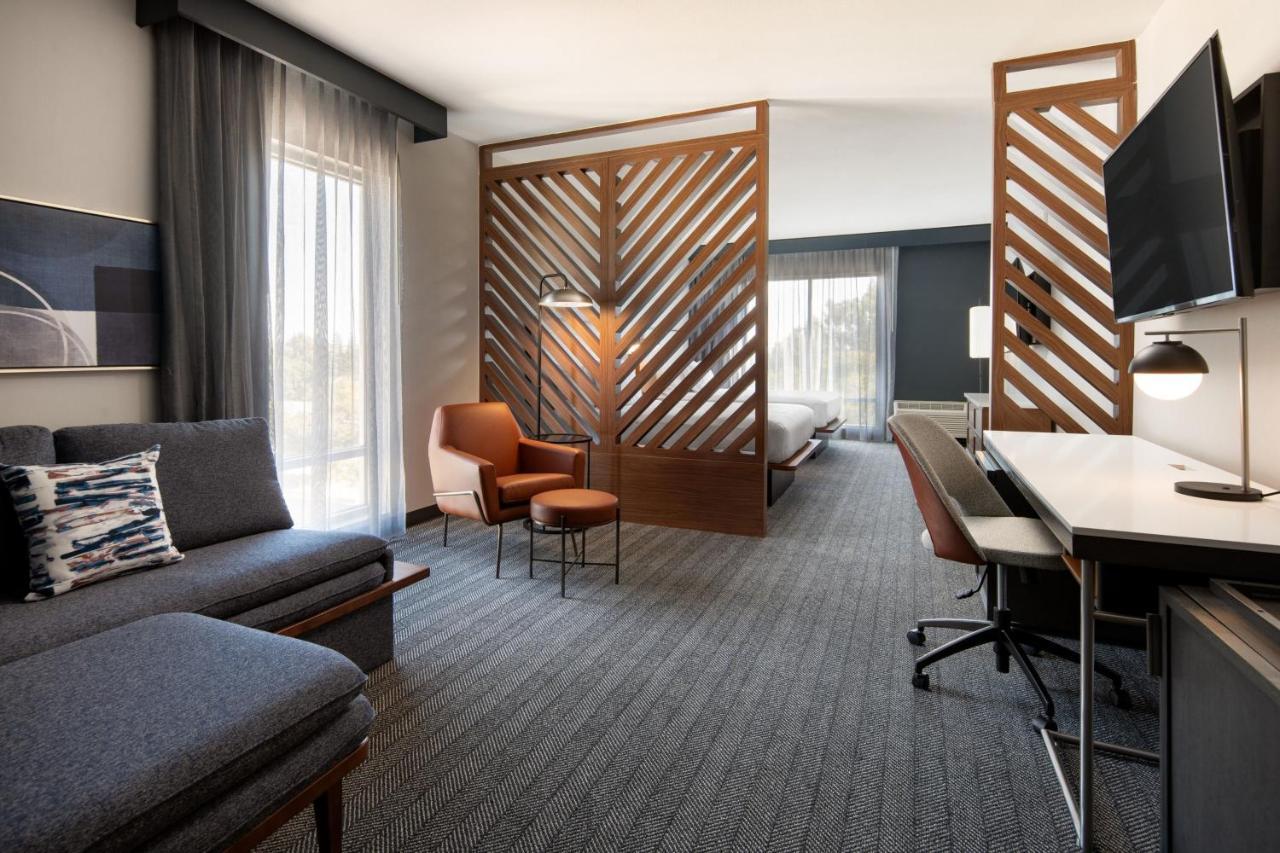 Courtyard By Marriott Fresno Clovis酒店 外观 照片
