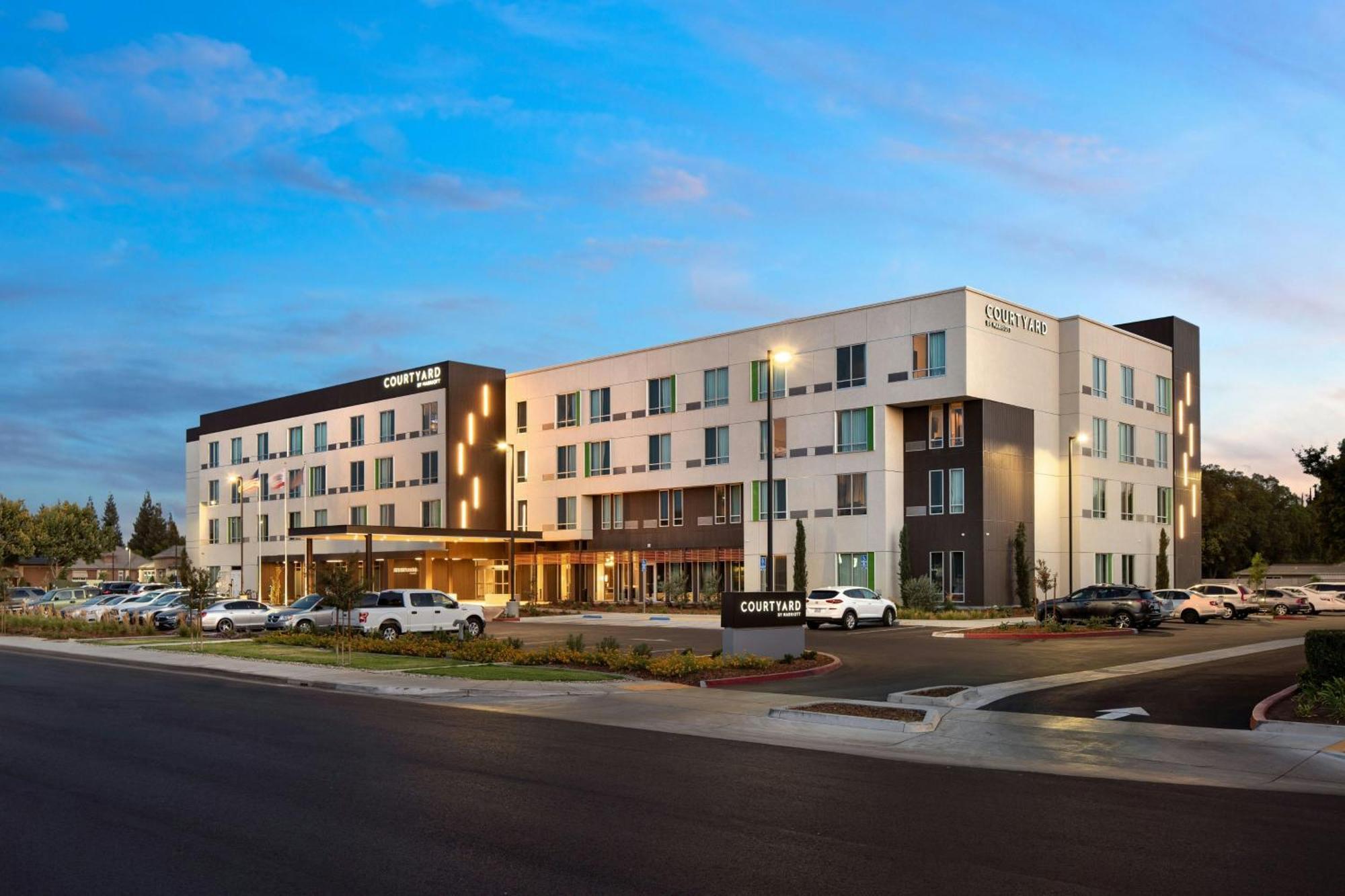 Courtyard By Marriott Fresno Clovis酒店 外观 照片